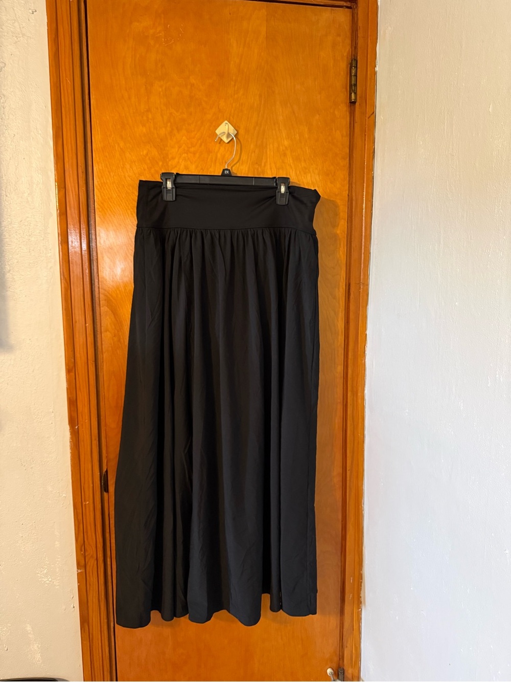HALARA Black Maxi Skirt with Gathered Waist